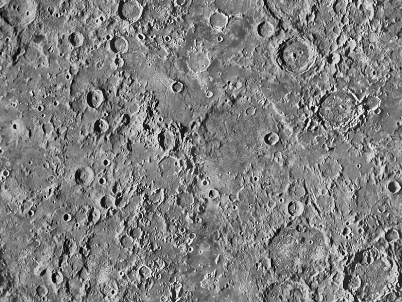 moonscape01_t_800